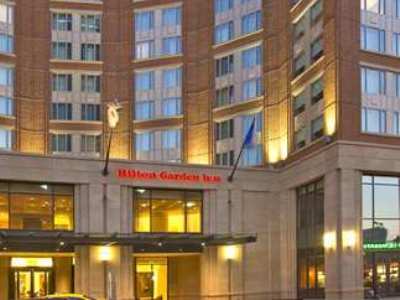 Hotel Hilton Garden Inner Harbor 3*